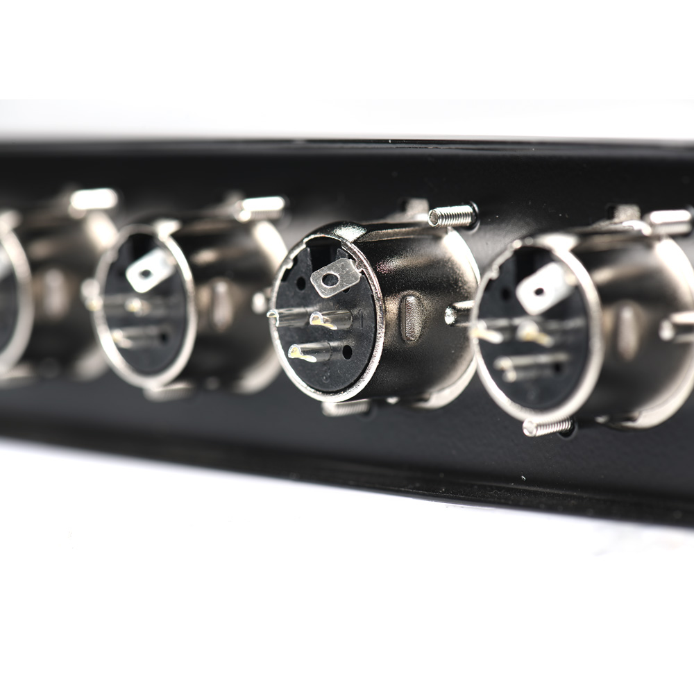 METRO BP-002 PATCH PANEL ΜΕ 12 3-PIN XLR MALE 534097 bp 002 02 opt9